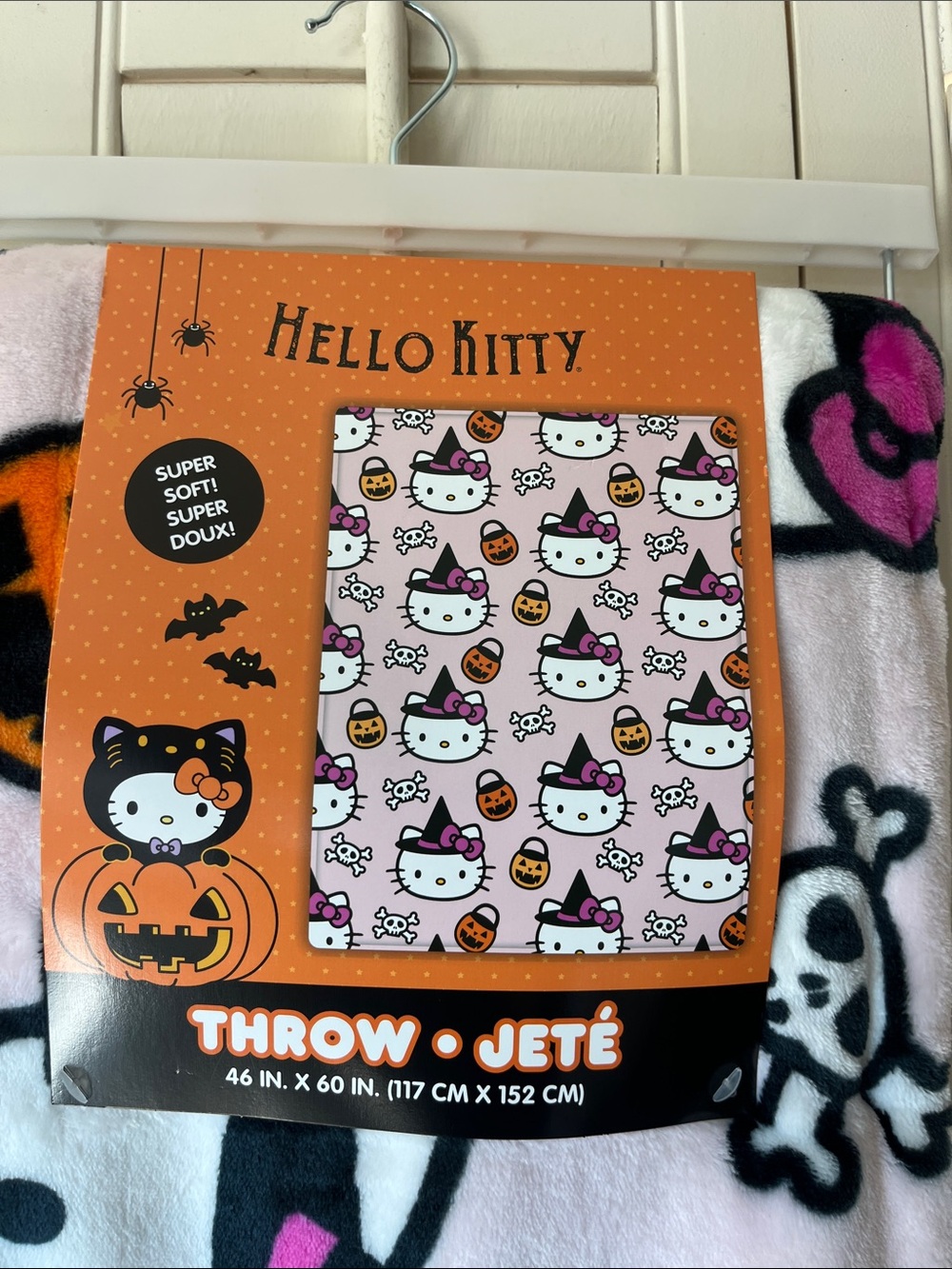 🎀🎃 NWT Sanrio Hello Kitty Halloween Pink Spooky Throw Blanket 46”x60” 💀👻